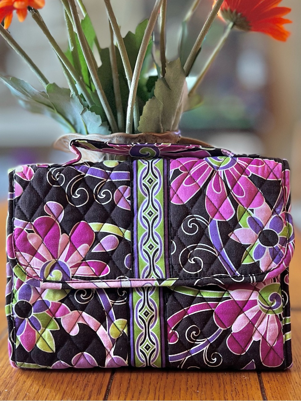 Vera Bradley Jewelry Book in Purple Punch